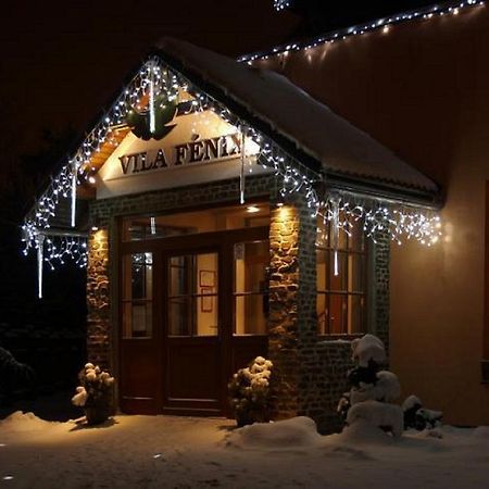 Vila Fenix B&B Ruzomberok Bagian luar foto
