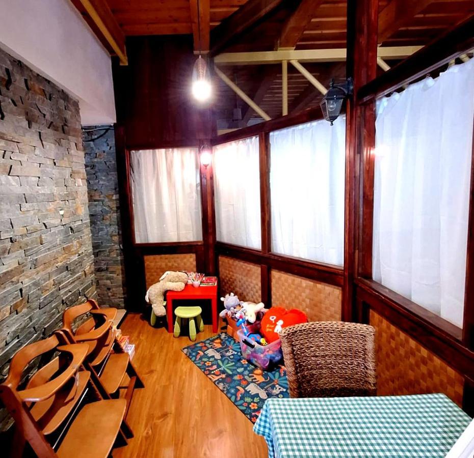 Vila Fenix B&B Ruzomberok Bagian luar foto