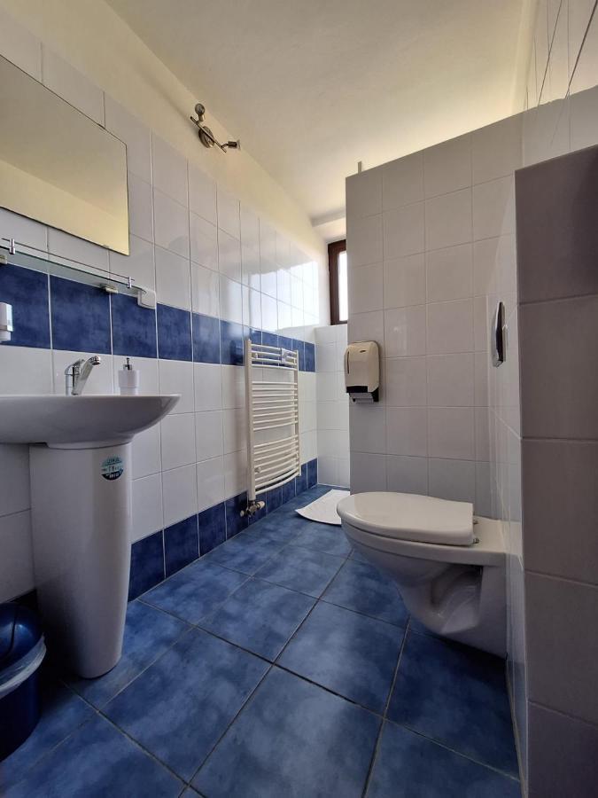 Vila Fenix B&B Ruzomberok Bagian luar foto