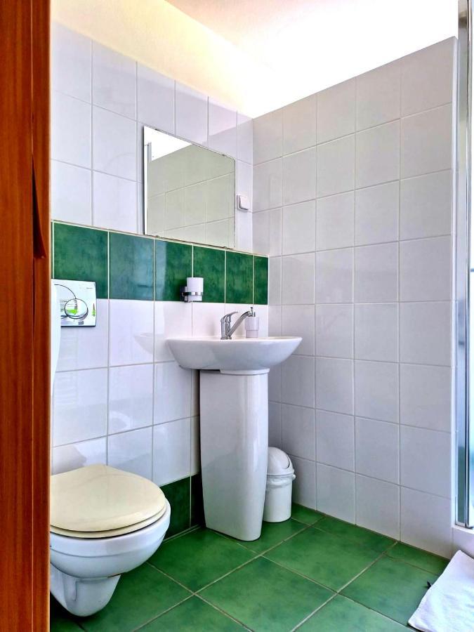 Vila Fenix B&B Ruzomberok Bagian luar foto